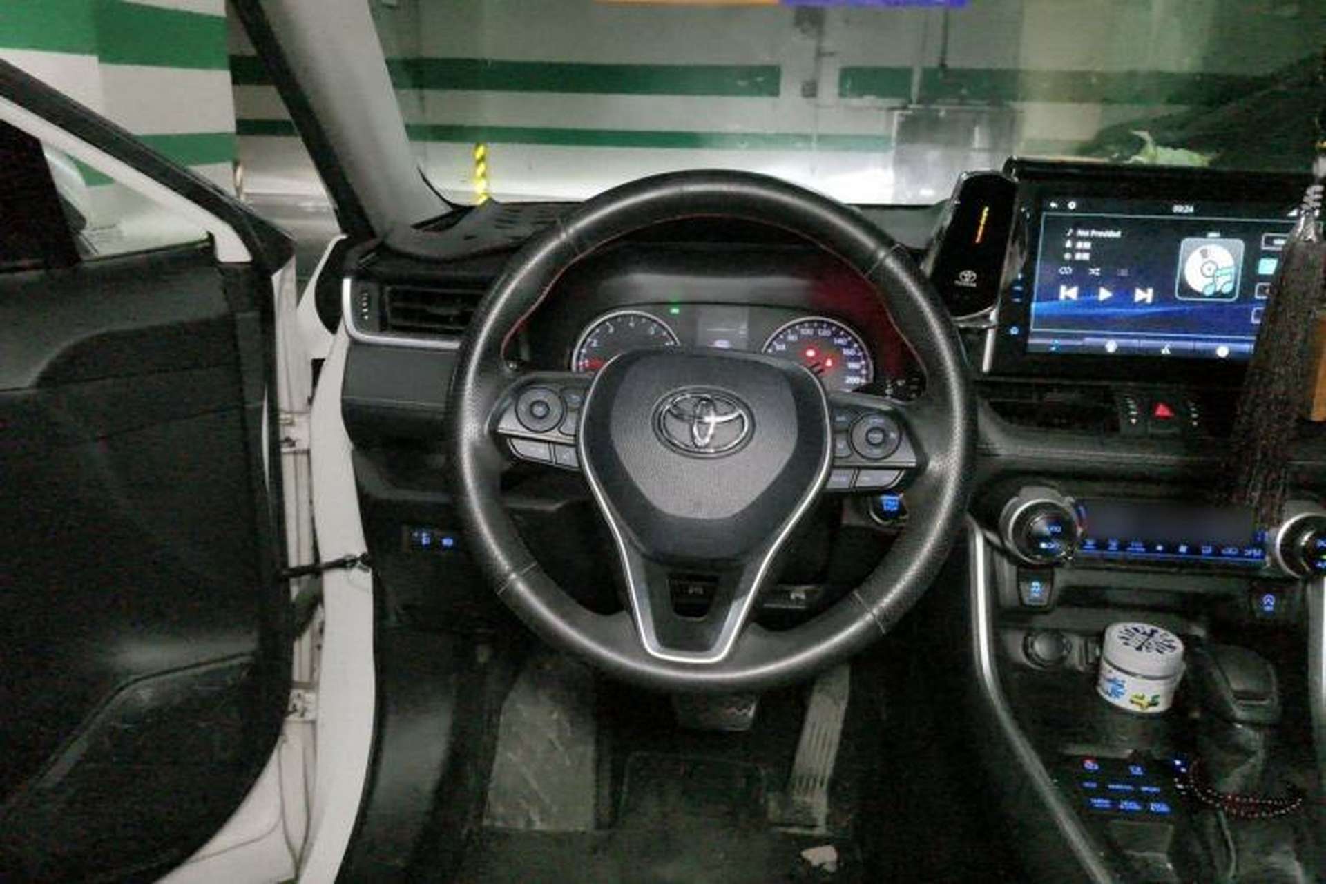 Used Toyota Wildlander 2020 2.0L CVT 4x4 Luxury Edition Steering Wheel