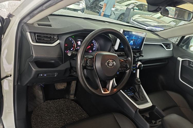 Used Toyota Wildlander 2020 2.0L CVT 4x4 Luxury Edition Steering Wheel