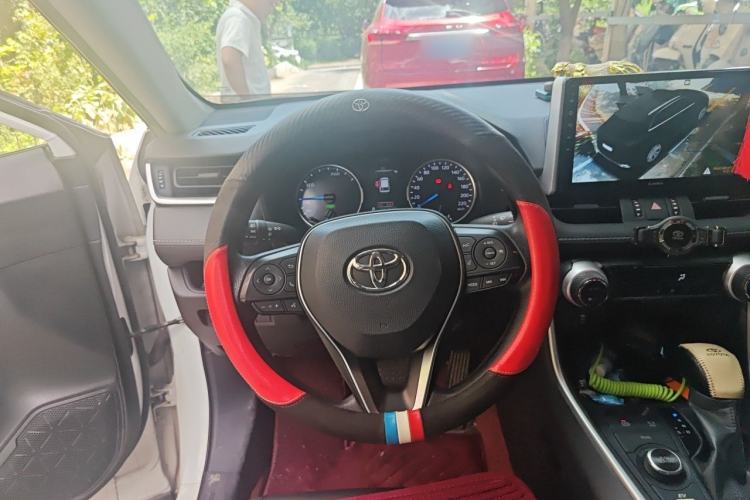 Used Toyota Wildlander 2020 Dual-Motor 2.5L E-CVT Four-Wheel Drive Luxury Edition Steering Wheel