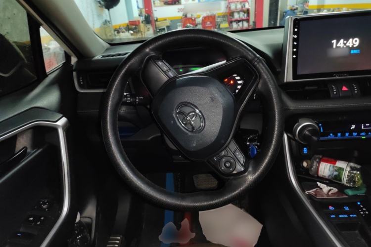 Used Toyota Wildlander 2020 2.0L CVT Two-Wheel Drive Leading Edition Steering Wheel