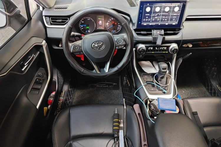 Used Toyota Wildlander 2020 Dual-Engine 2.5L E-CVT Two-Wheel Drive Luxury Edition Steering Wheel