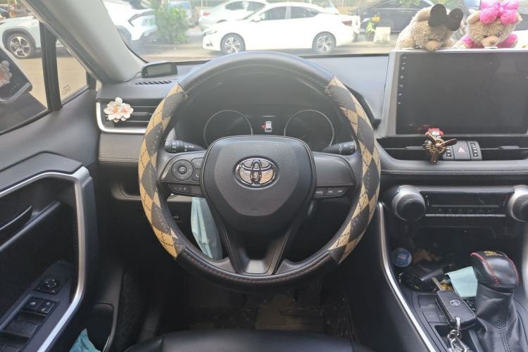 Used Toyota Wildlander 2020 2.0L CVT Two-Wheel Drive Leading Edition Steering Wheel