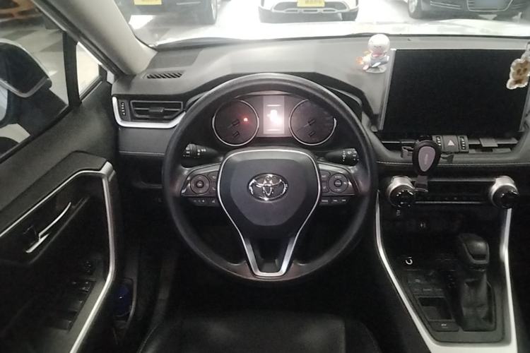 Used Toyota Wildlander 2020 Dual-Engine 2.5L E-CVT Two-Wheel Drive Luxury Edition Steering Wheel