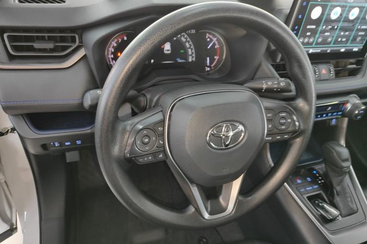 Used Toyota Wildlander 2020 2.0L CVT Two-Wheel Drive Tech Edition Steering Wheel