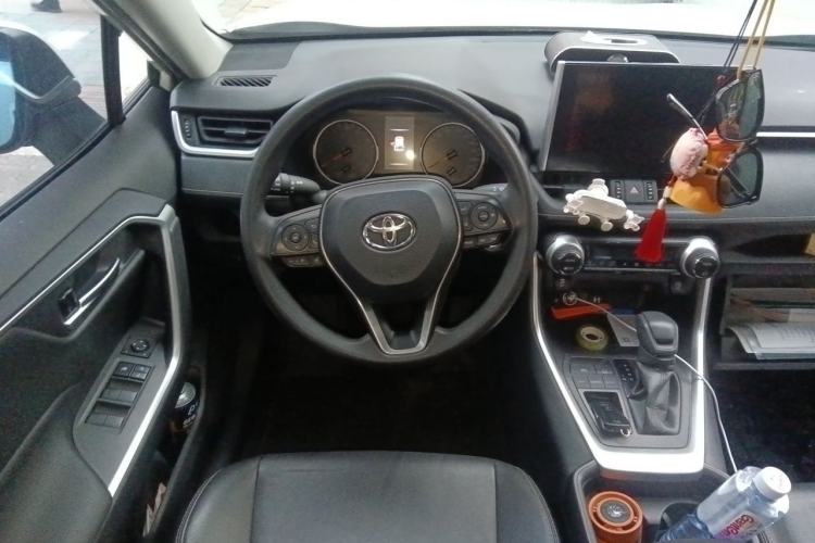 Used Toyota Wildlander 2020 2.0L CVT Two-Wheel Drive Luxury Edition Steering Wheel