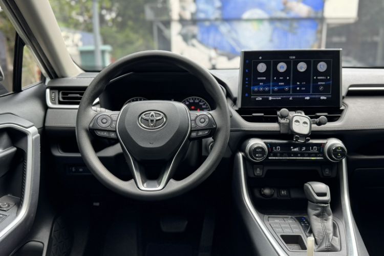 Used Toyota Wildlander 2020 2.0L CVT 4x4 Luxury Edition Steering Wheel