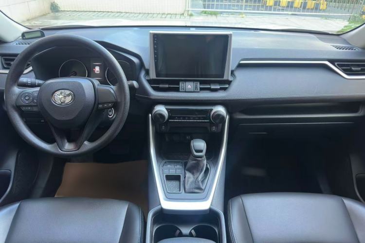 Used Toyota Wildlander 2020 2.0L CVT Two-Wheel Drive Leading Edition Steering Wheel