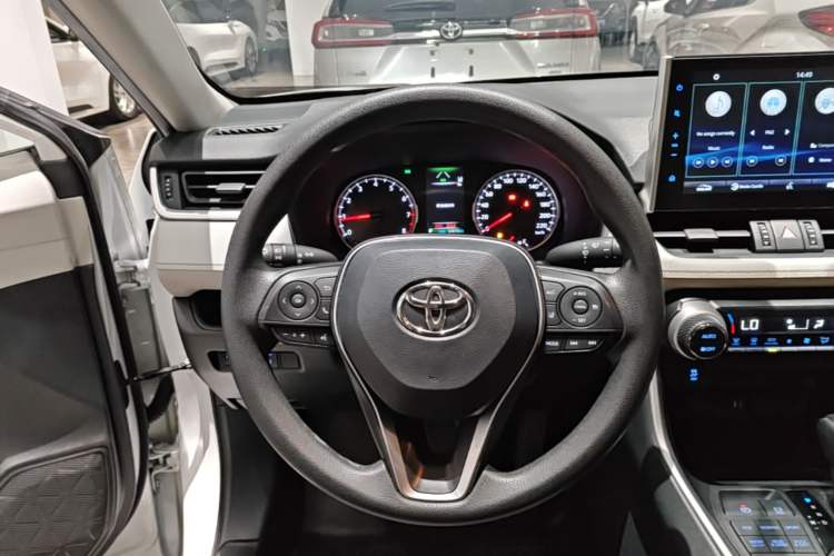 Used Toyota Wildlander 2020 2.0L CVT 4x4 Luxury Edition Steering Wheel
