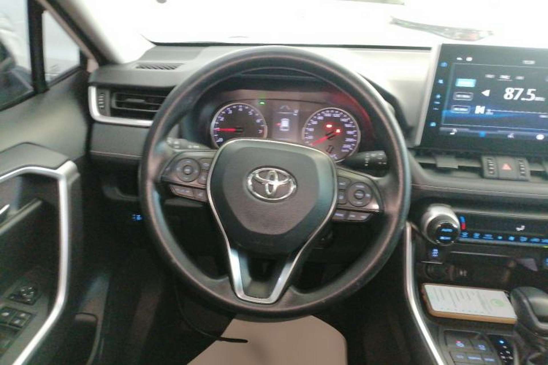 Used Toyota Wildlander 2020 2.0L CVT 4x4 Luxury Edition Steering Wheel
