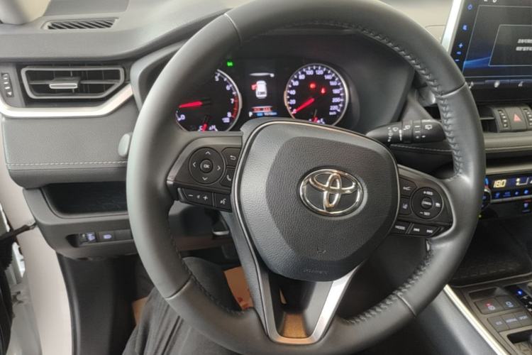 Used Toyota Wildlander 2020 2.0L CVT Two-Wheel Drive Prestige Edition Steering Wheel
