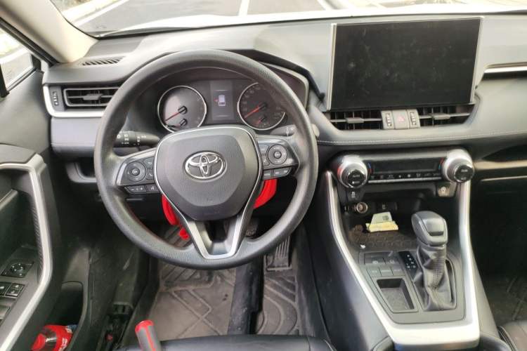 Used Toyota Wildlander 2020 2.0L CVT Two-Wheel Drive Luxury Edition Steering Wheel