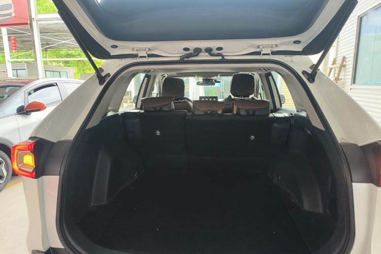 Used Toyota Wildlander 2020 2.0L CVT Two-Wheel Drive Luxury Edition Trunk