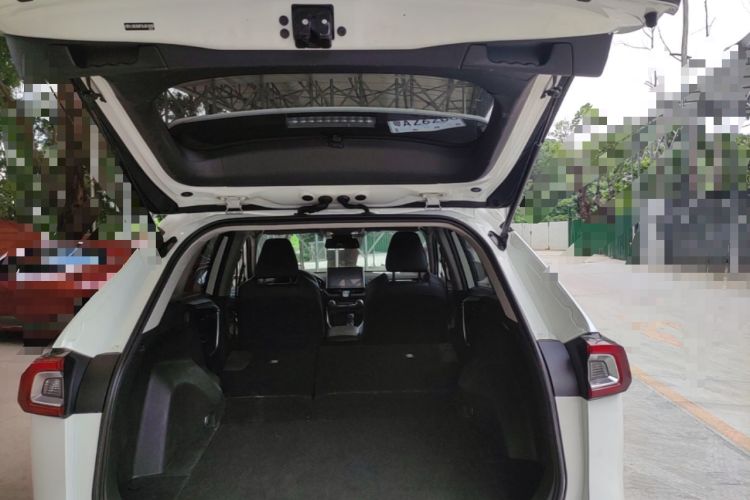 Used Toyota Wildlander 2020 2.0L CVT 4x4 Luxury Edition Trunk