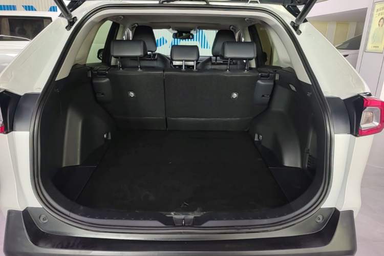 Used Toyota Wildlander 2020 2.0L CVT Four-Wheel Drive Premium Edition Trunk