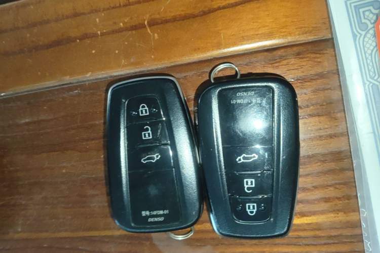 Used Toyota Wildlander 2020 2.0L CVT Two-Wheel Drive Prestige Edition Vehicle Key