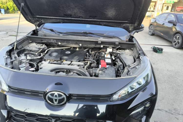 Used Toyota Wildlander 2021 2.0L CVT Two-Wheel Drive Luxury Edition Engine Bay Left