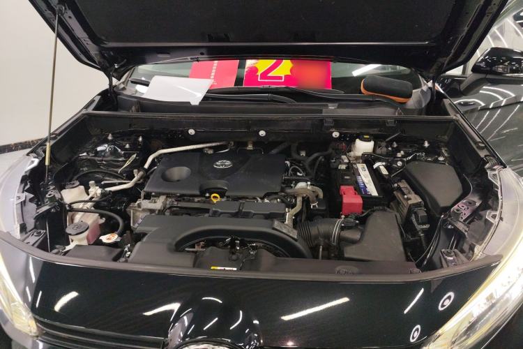 Used Toyota Wildlander 2021 2.0L CVT Two-Wheel Drive Luxury Edition Engine Bay