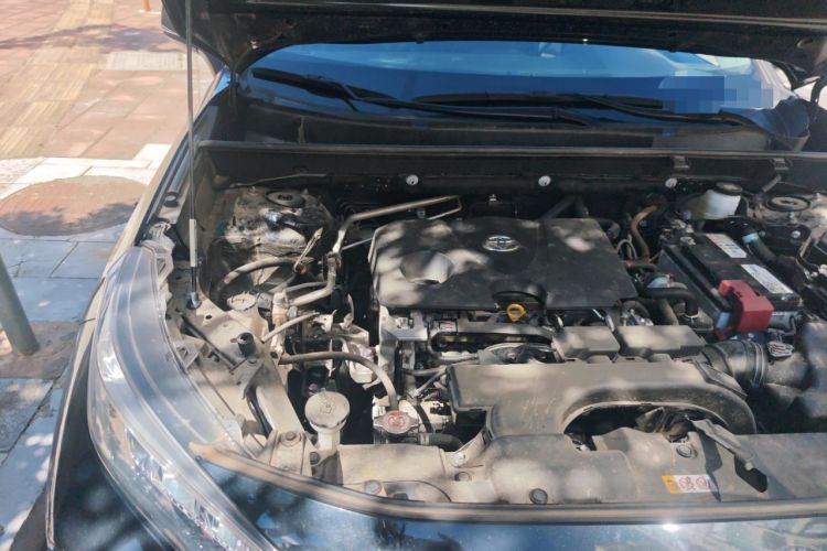 Used Toyota Wildlander 2021 2.0L CVT 4x4 Luxury Edition Engine Bay Right