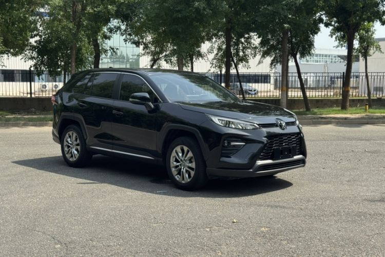 Used Toyota Wildlander 2021 2.0L CVT Two-Wheel Drive Luxury Edition Exterior 2