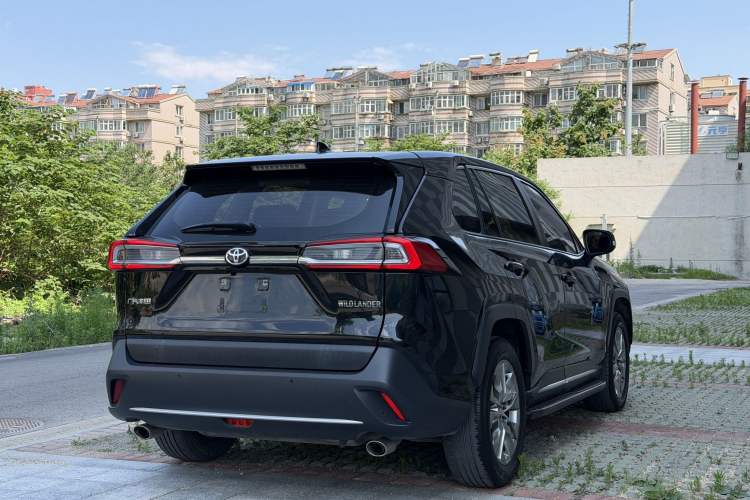 Used Toyota Wildlander 2021 2.0L CVT Two-Wheel Drive Luxury Edition Exterior 6