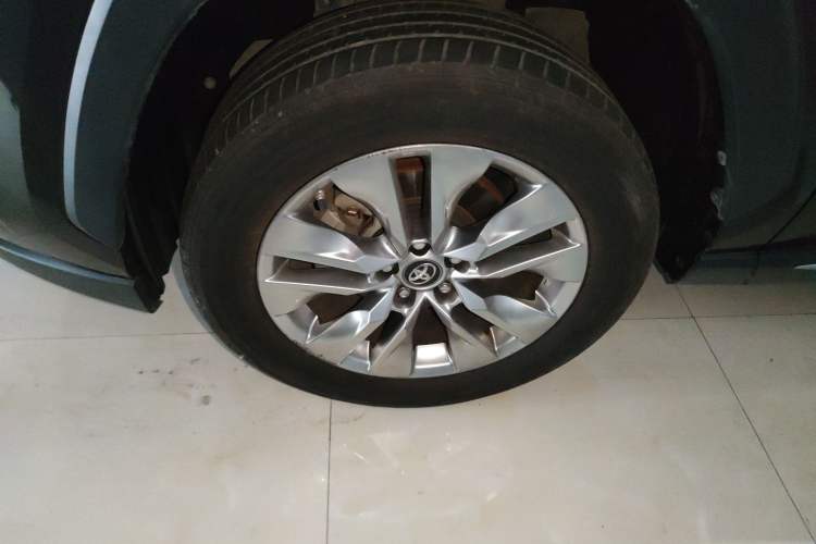 Used Toyota Wildlander 2021 2.0L CVT Two-Wheel Drive Luxury Edition Exterior 7