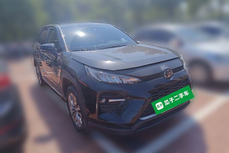 Used Toyota Wildlander 2021 2.0L CVT 4x4 Luxury Edition Front Right 45 Deg