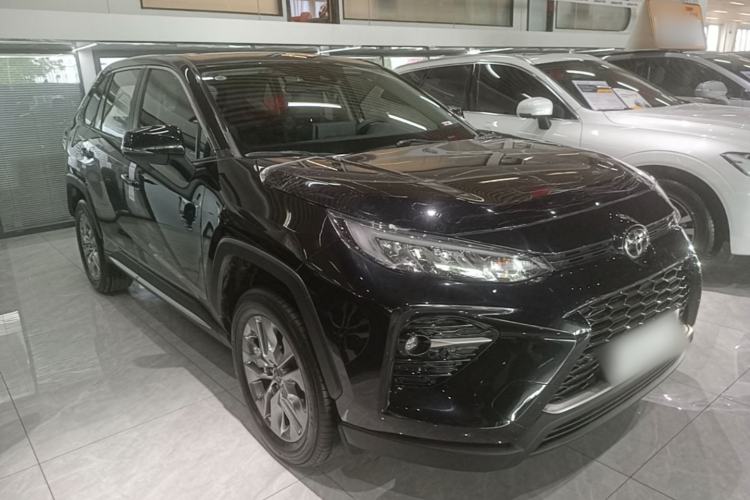 Used Toyota Wildlander 2021 2.0L CVT 4x4 Luxury Edition Front Right 45 Deg