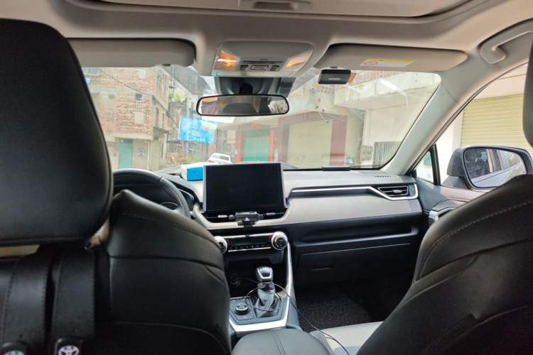 Used Toyota Wildlander 2021 Dual-Motor 2.5L E-CVT Four-Wheel Drive Luxury Edition Headliner