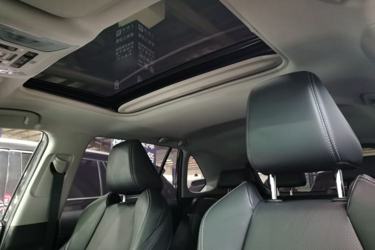Used Toyota Wildlander 2021 Dual-Engine 2.5L E-CVT Two-Wheel Drive Luxury Edition Headliner
