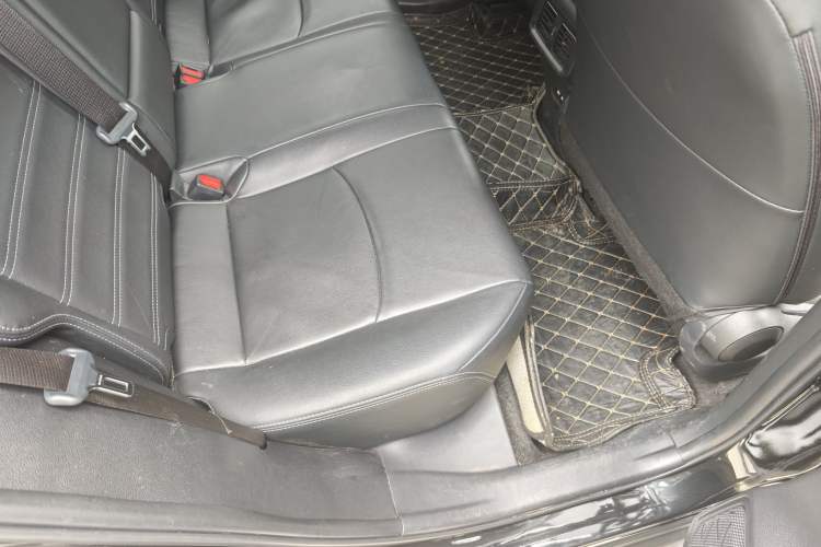 Used Toyota Wildlander 2021 2.0L CVT Two-Wheel Drive Luxury Edition Interior 2