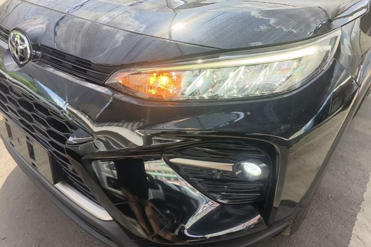 Used Toyota Wildlander 2021 2.0L CVT Two-Wheel Drive Luxury Edition Left Front Headlight