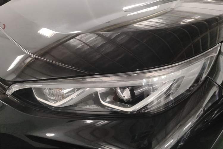 Used Toyota Wildlander 2021 Dual-Engine 2.5L E-CVT Two-Wheel Drive Luxury Edition Left Front Headlight