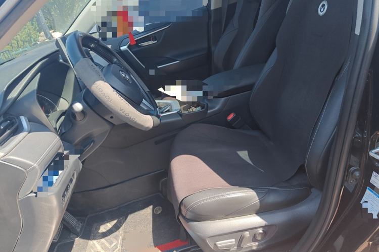 Used Toyota Wildlander 2021 2.0L CVT 4x4 Luxury Edition Left Front Seat