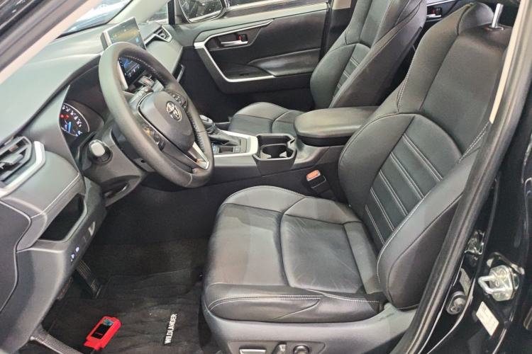 Used Toyota Wildlander 2021 Dual-Engine 2.5L E-CVT Two-Wheel Drive Luxury Edition Left Front Seat