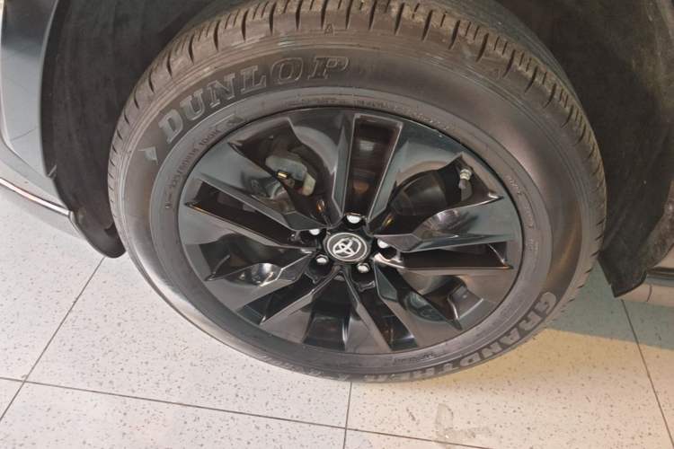 Used Toyota Wildlander 2021 2.0L CVT Two-Wheel Drive Luxury Edition Left Front Wheel Hub