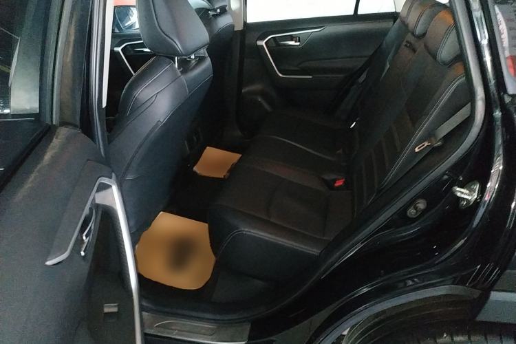 Used Toyota Wildlander 2021 2.0L CVT 4x4 Luxury Edition Left Rear Seat