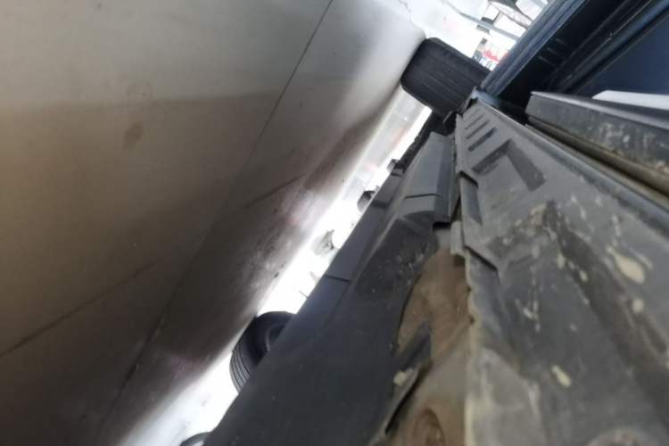 Used Toyota Wildlander 2021 2.0L CVT Two-Wheel Drive Luxury Edition Left Side Sill