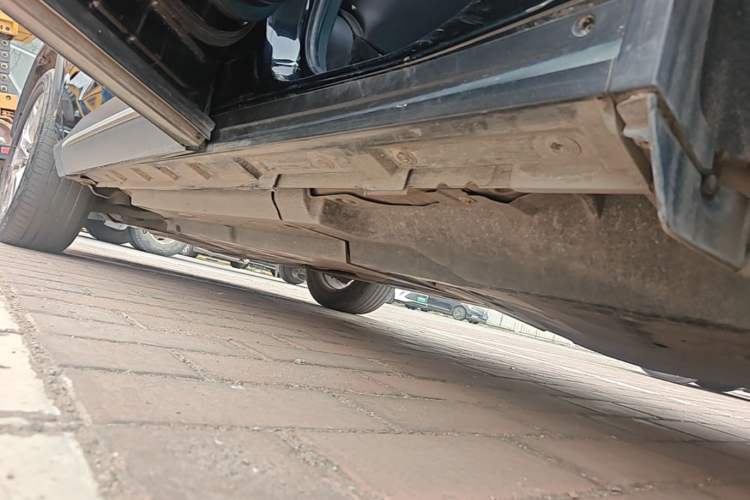 Used Toyota Wildlander 2021 2.0L CVT 4x4 Luxury Edition Left Side Sill