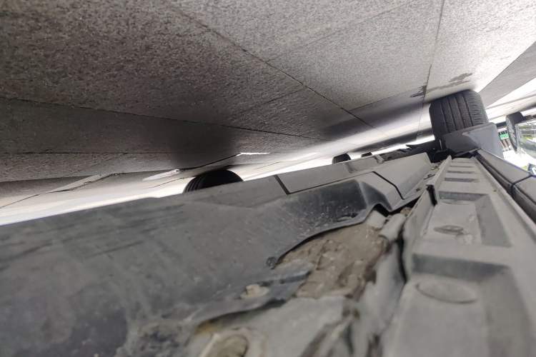 Used Toyota Wildlander 2021 2.0L CVT 4x4 Luxury Edition Left Side Sill