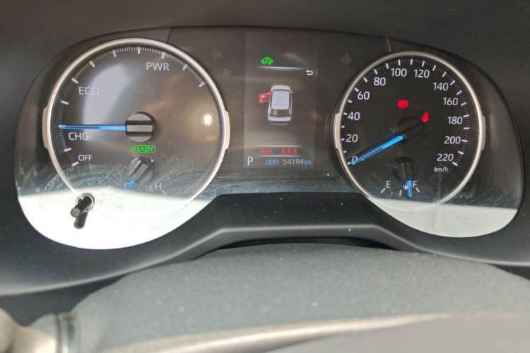 Used Toyota Wildlander 2021 Dual-Motor 2.5L E-CVT Four-Wheel Drive Luxury Edition Odometer Close Up