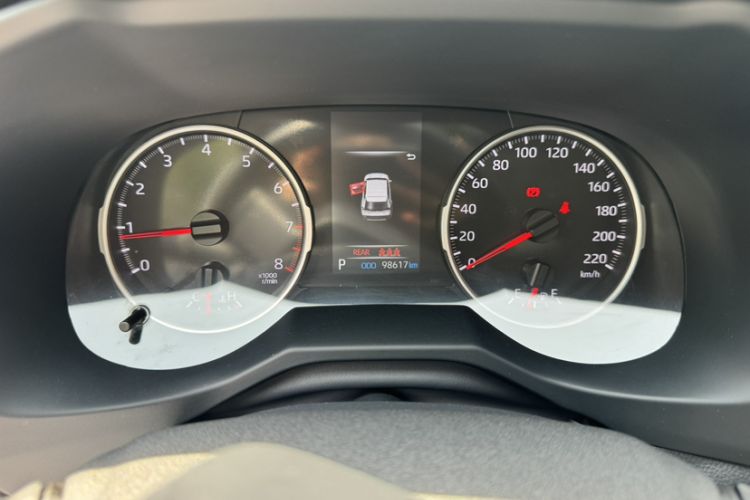 Used Toyota Wildlander 2021 2.0L CVT Two-Wheel Drive Luxury Edition Odometer Close Up