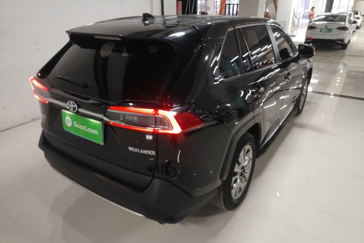 Used Toyota Wildlander 2021 2.0L CVT Two-Wheel Drive Luxury Edition Rear Right 45 Deg