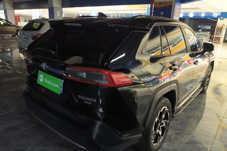 Used Toyota Wildlander 2021 2.0L CVT 4x4 Luxury Edition Rear Right 45 Deg