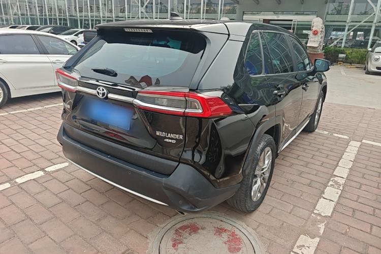Used Toyota Wildlander 2021 2.0L CVT 4x4 Luxury Edition Rear Right 45 Deg