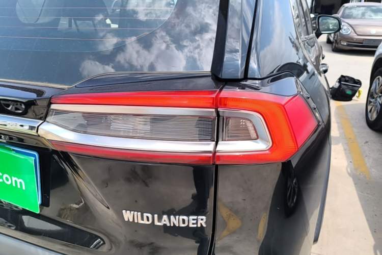 Used Toyota Wildlander 2021 2.0L CVT Two-Wheel Drive Luxury Edition Right Rear Taillight