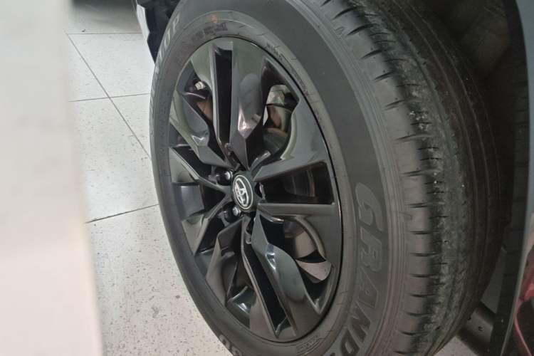 Used Toyota Wildlander 2021 2.0L CVT Two-Wheel Drive Luxury Edition Right Rear Wheel Hub