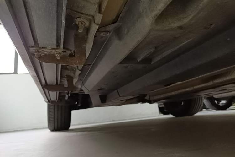 Used Toyota Wildlander 2021 2.0L CVT 4x4 Luxury Edition Right Side Sill