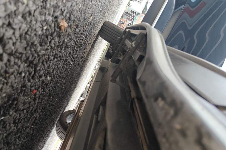 Used Toyota Wildlander 2021 2.0L CVT 4x4 Luxury Edition Right Side Sill