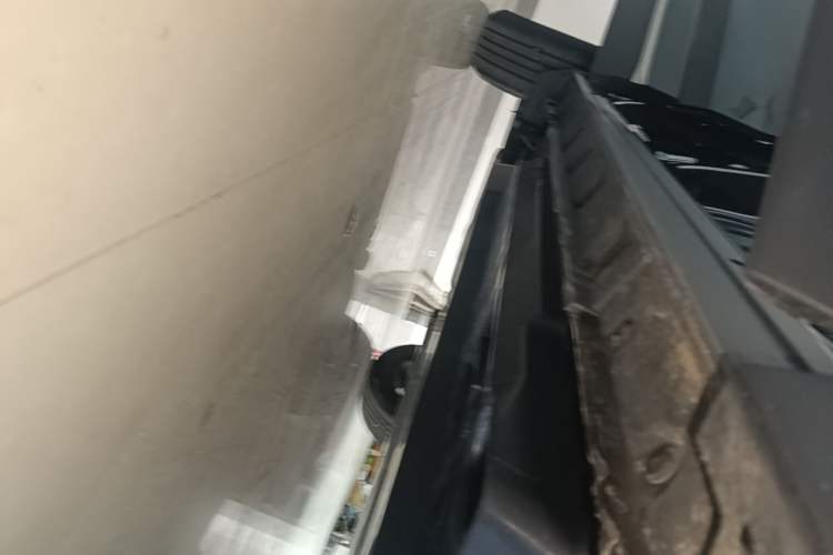 Used Toyota Wildlander 2021 2.0L CVT Two-Wheel Drive Luxury Edition Right Side Sill