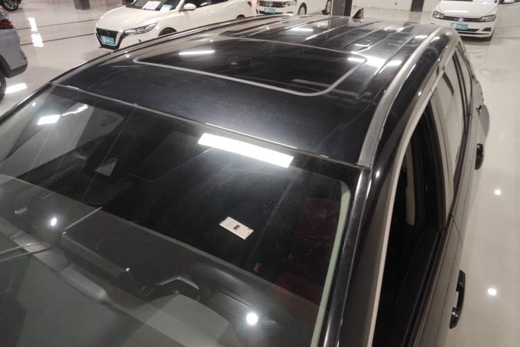 Used Toyota Wildlander 2021 2.0L CVT Two-Wheel Drive Luxury Edition Roof